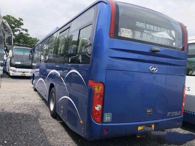 حافلة Higer مستعملة KLQ6119T 51 مقاعد Yuchai محرك خلفي 171kw هيكل وسادة هوائية 35000 كيلومتر حافلة سياحية مستعملة لأفريقيا