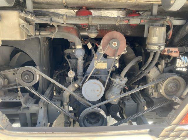 حافلة حافلات مستعملة ماركة Higer KLQ6115 51 مقعدًا Weichai الخلفي محرك وسادة هوائية هيكل أبواب مزدوجة التوجيه الأيسر