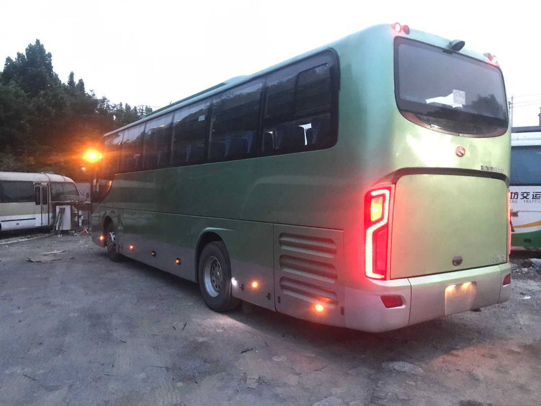 Kinglong Bus مزدوجة الأبواب المستخدمة في الحافلة السياحية 51 مقعدًا وسادة هوائية للهيكل XMQ6113 Yuchai المحرك الخلفي