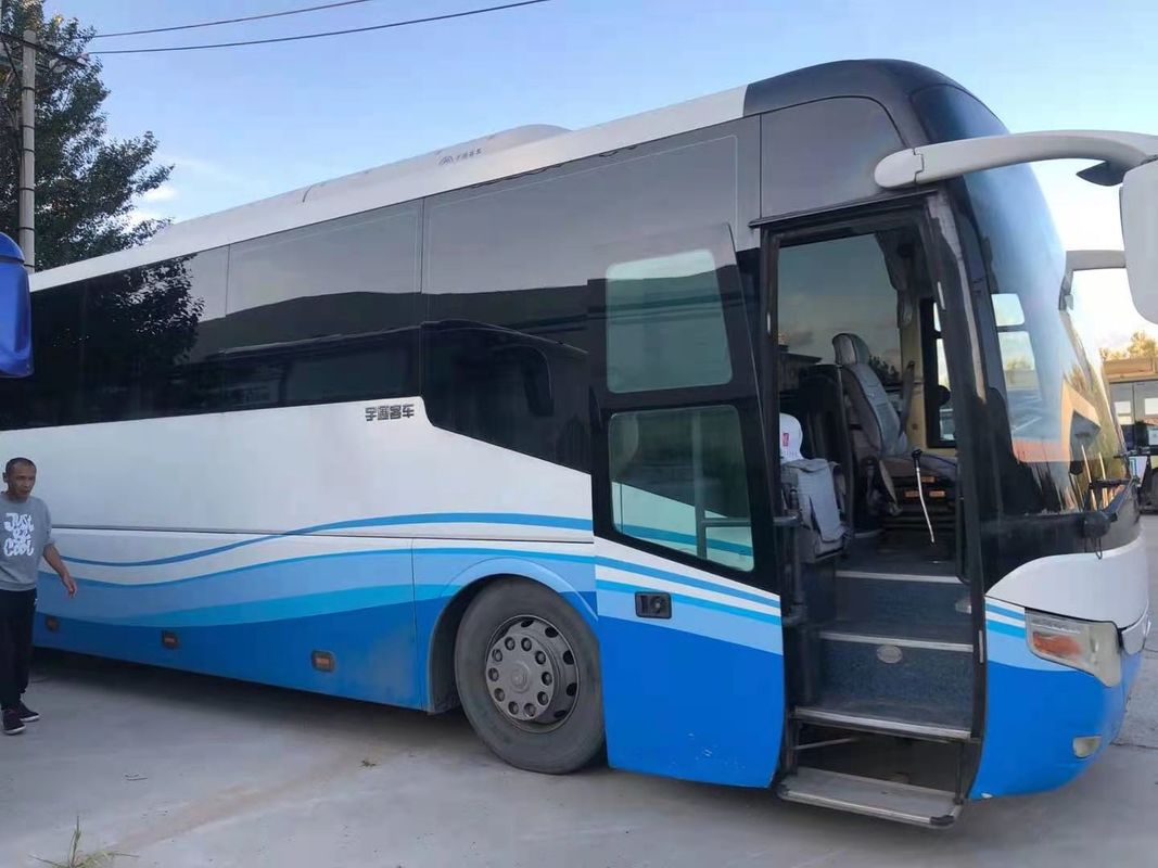 53 مقعدًا مستعملة Yutong ZK6127 Bus حافلة حافلات مستعملة لعام 2008 مقاعد جديدة بمحرك ديزل LHD في حالة جيدة