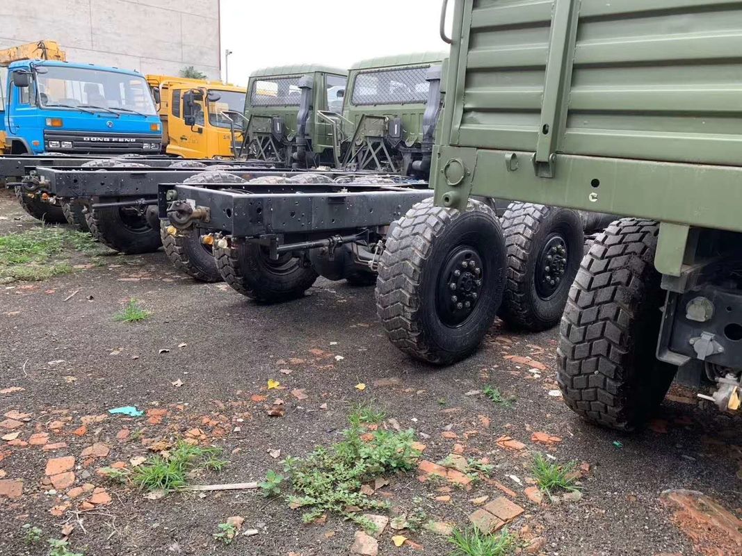 4x4 شاحنة على الطرق الوعرة هيكل Dongfeng 6x6 Desert Truck Camper Truck هيكل السيارة العسكرية