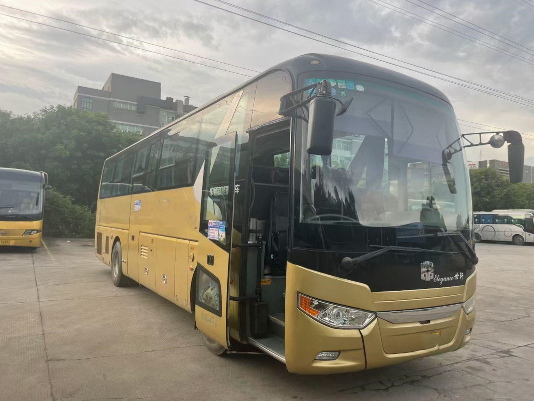 Zhongtong LCK6701 أمامي / خلفي محرك حافلة LHD Coach Bus لأفريقيا 2016 سنة