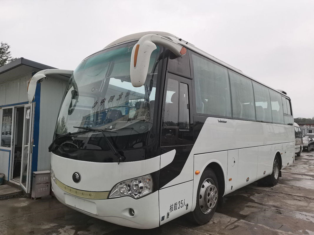2013 سنة 35 مقعدًا تستخدم الحافلة Yutong Bus ZK6888 المستخدمة في الباص LHD لمحركات الديزل