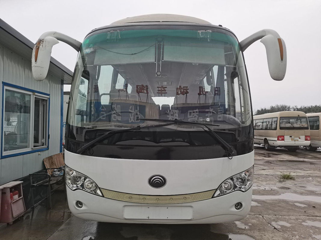 2013 سنة 35 مقعدًا تستخدم الحافلة Yutong Bus ZK6888 المستخدمة في الباص LHD لمحركات الديزل