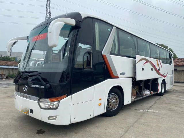 تستخدم Kinglong Bus 53 Seats Double Doors Coach Bus XMQ6129 Left Steering