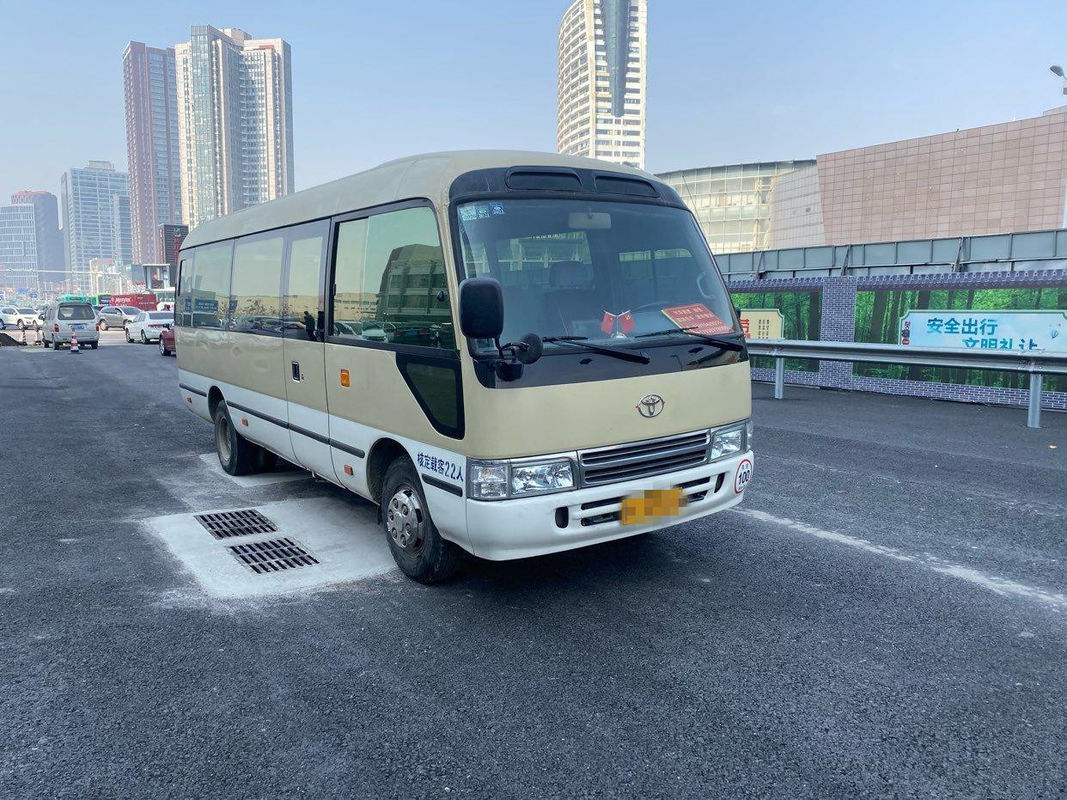 22 مقعدًا 2012 سنة توجيه اليد اليسرى مستعملة محرك البنزين Toyota Coaster Bus 2TR