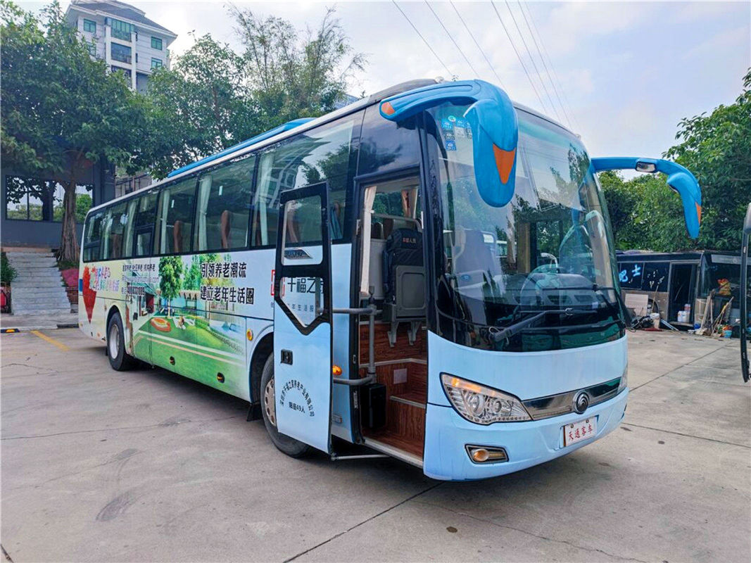 حافلة ذات طابقين Yutong ماركة ZK6116 أسعار Yutong Bus 49 مقعدًا تستخدم Toyota Hiace Bus Weichai Engine 400kw Double Door