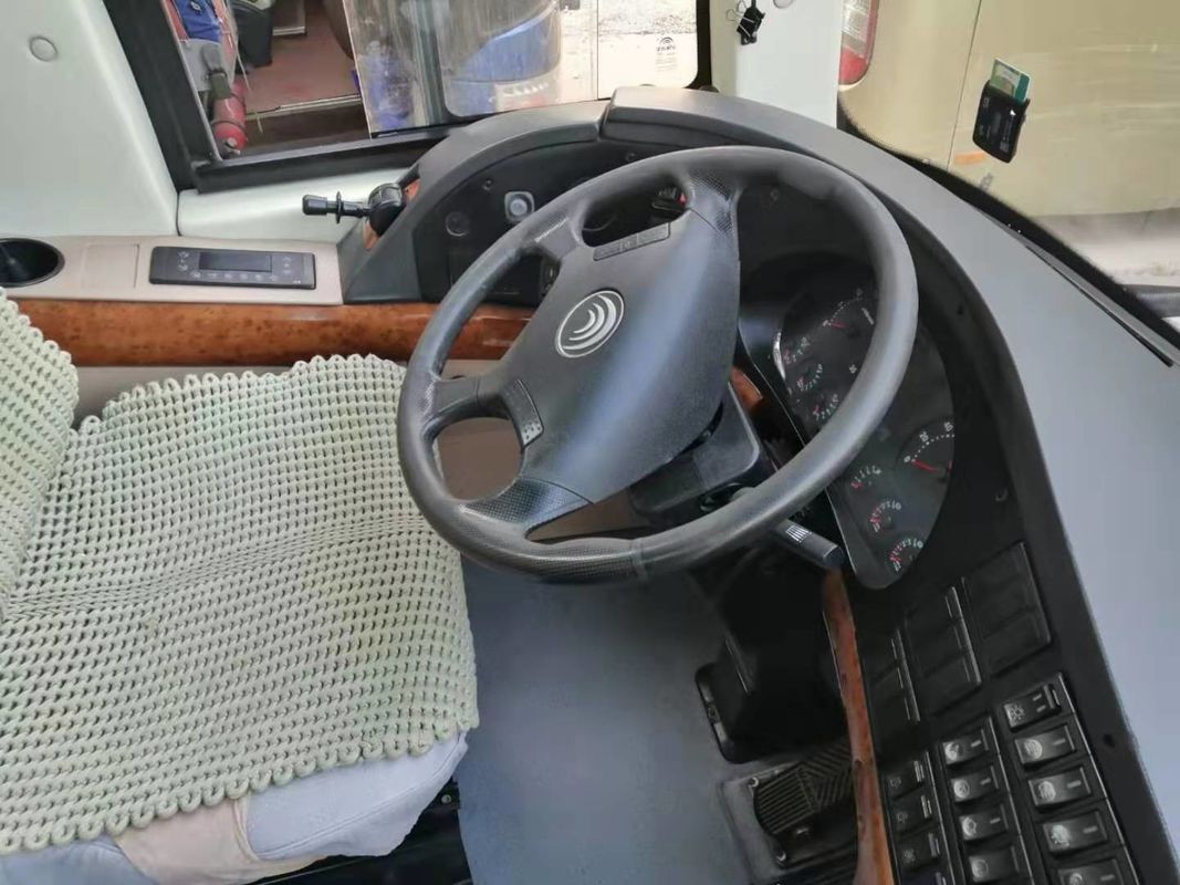 مستعملة Yutong Bus ZK6122 2019 سنة مستعملة حافلات Yutong جديدة تقريبًا في توجيه LHD