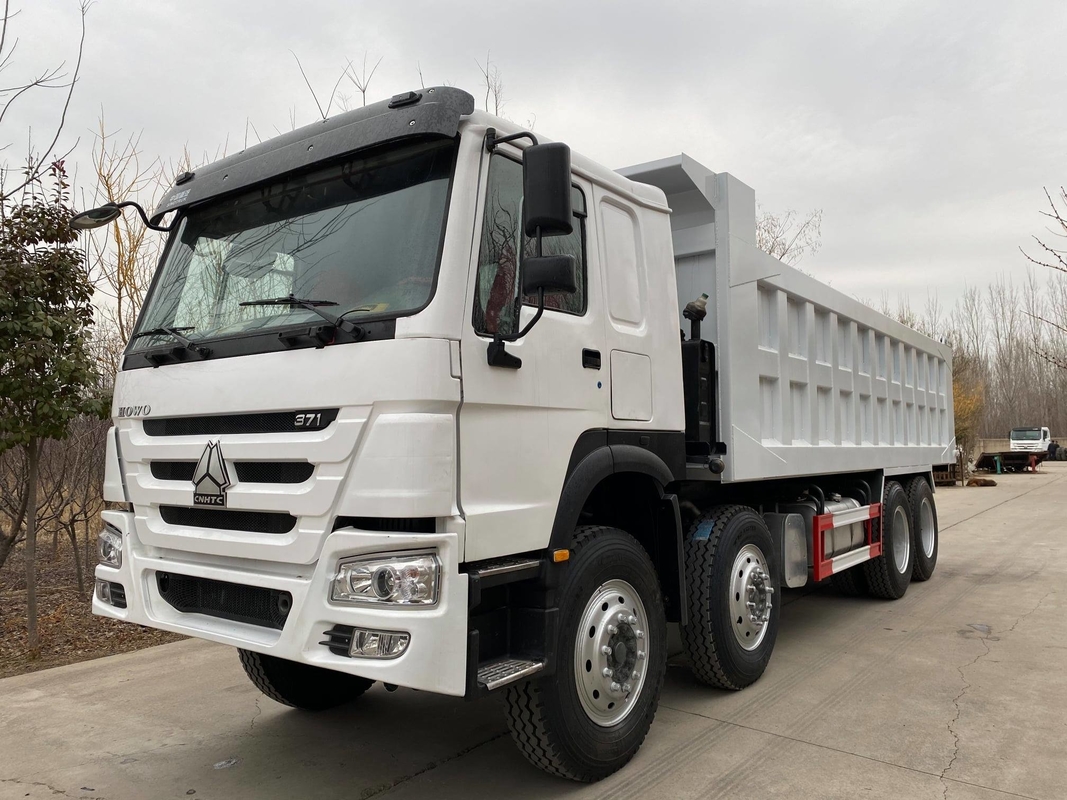 تستخدم Sinotruk Howo 317Hp Euro 2 Manual 4X2 6X4 8X4 Diesel Head Tractor Truck