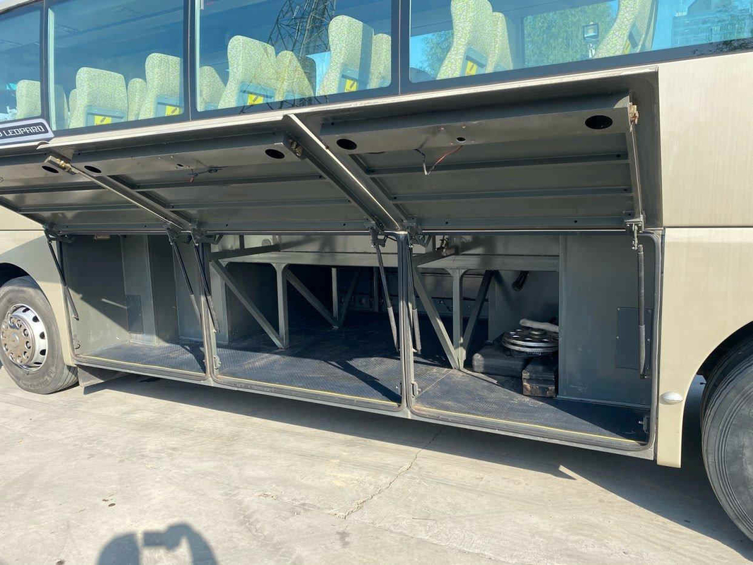 Golden Dragon Bus Coach XML6113 Vip Luxury Bus 49 مقعدًا غطاء مقعد حافلة الركاب