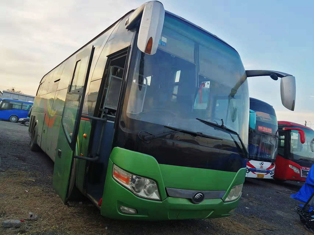 Yutong Coach ZK6110 Passenger Bus 49 Seats 2 + 2 Layout تستخدم حافلة ركاب ببابين