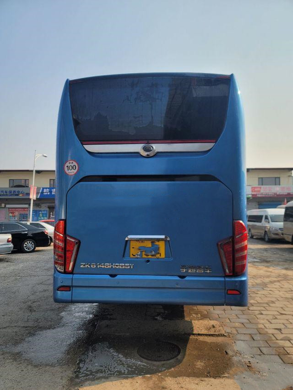 الحافلة ذات الطابقين Zk6148 Youtong Bus Luxury Coach 56 مقعدًا Yutong Bus Airbag EURO V