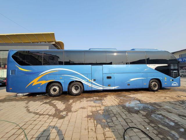 الحافلة ذات الطابقين Zk6148 Youtong Bus Luxury Coach 56 مقعدًا Yutong Bus Airbag EURO V