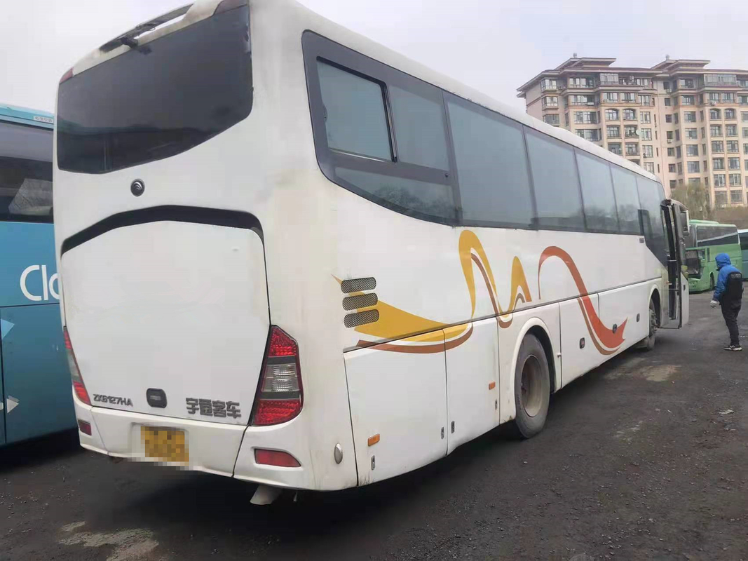 تستخدم Yutong ZK6127 Passenger Coach Bus 206kw 100km / H الخلفي محرك اليد اليسرى