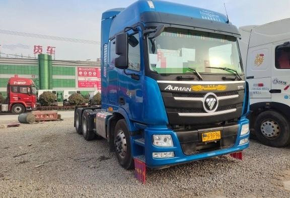 Ouman GRL 6 * 4 مستعملة شاحنة جرار 470HP مستعملة جرار مقطورة ديزل