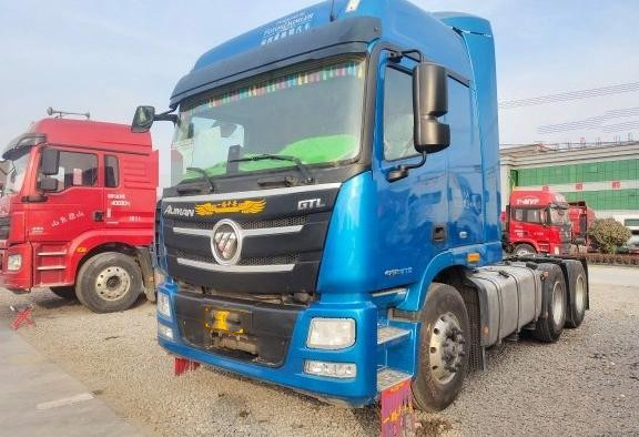 Ouman GRL 6 * 4 مستعملة شاحنة جرار 470HP مستعملة جرار مقطورة ديزل