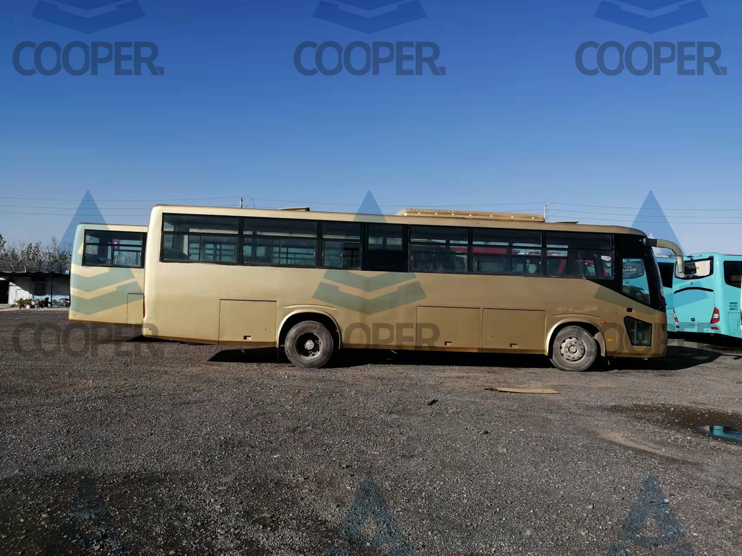 تستخدم Yutong Public Transport حافلة ديزل LHD City Bus تستخدم 51 مقعدًا أماميًا للحافلات