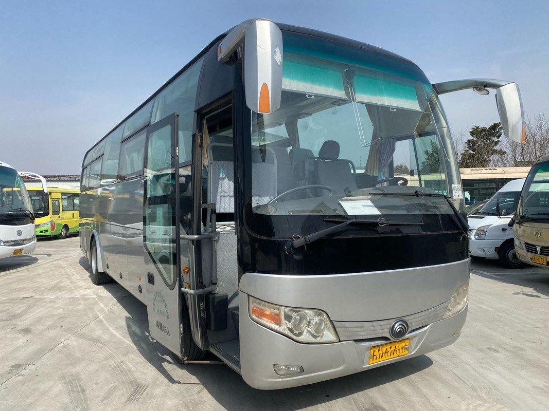 حافلات Yutong ZK6107 حافلات ذات المقود الأيمن 49 مقعدًا هيكل وسادة هوائية للمدرب من جهة ثانية