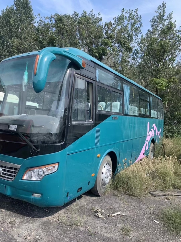39 مقعدًا ZK6932d تستخدم Yutong Bus الثانية محرك أمامي تستخدم Coach Bus RHD Steering
