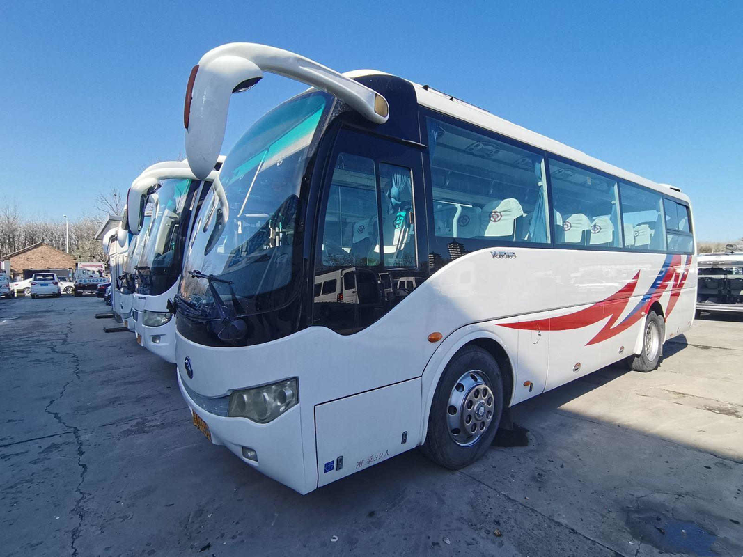 39 مقعدًا باصات حافلات مستعملة LHD Rear Engine ZK6879 حافلات مستعملة في البرازيل Yutong