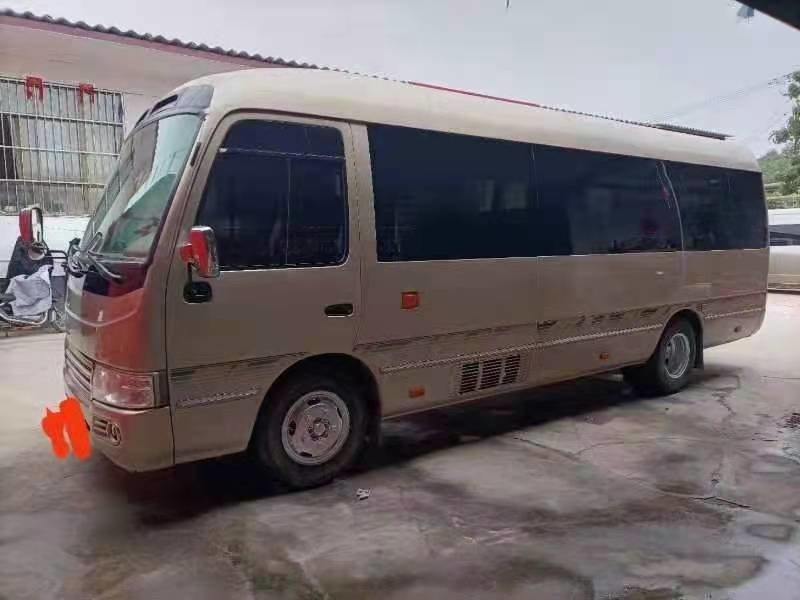 تويوتا كوستر 23-29seats Used Coaster Bus 1HZ / 15B Four / Six Cylinder 2014-2018