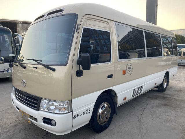 Toyota Coaster Mini Bus 23seat 2.7L Manual Gearbox 2TR Coaster Buses اليورو الثالث