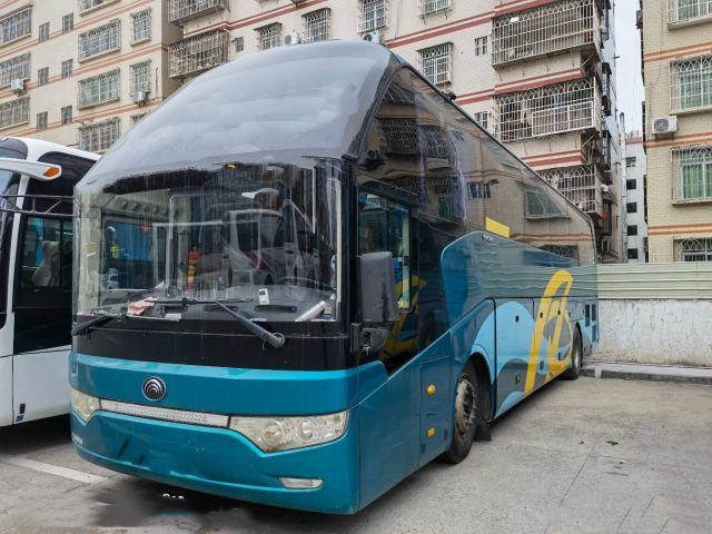 الدرجة الأولى محرك اليد اليمنى Yutong Bus ZK6122H 51 Seater Rear Engine Coach Luxury