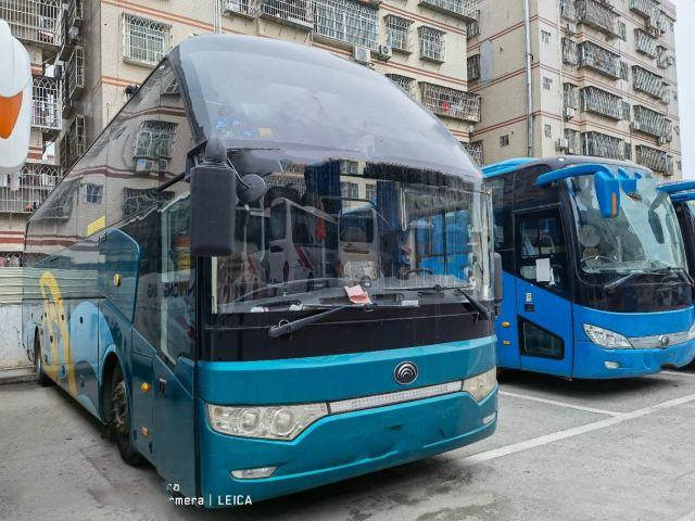 الدرجة الأولى محرك اليد اليمنى Yutong Bus ZK6122H 51 Seater Rear Engine Coach Luxury