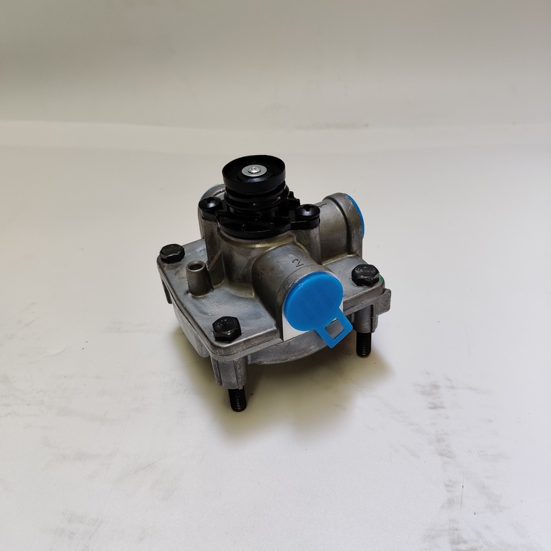 صمام فرامل تتابع أجزاء المحرك لـ SINO HOWO Truck Car Emergency Relay Valve WG9000360524 / 2