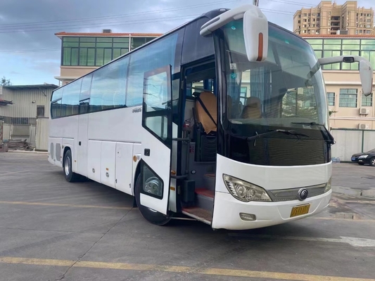 تستخدم الأبواب المزدوجة Yutong Bus 45seats Yuchai Diesel Engine RHD ZK6107