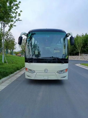 51 مقعدًا تستخدم Golden Dragon Bus XML6113 Passenger Coach Bus Left Hand Steering