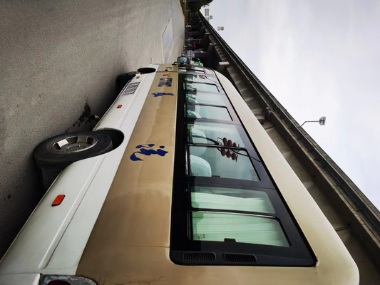 22 مقعدًا Golden Dragon تستخدم حافلة صغيرة حافلة صغيرة Yuchai 90kw 2015-2017 محرك ديزل