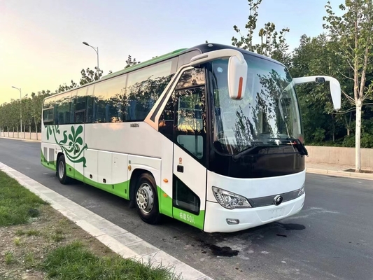 80 ٪ لوحة القيادة الجديدة للحافلة السياحية Yutong Bus Zk6119 تستخدم محرك ديزل 50 مقعدًا