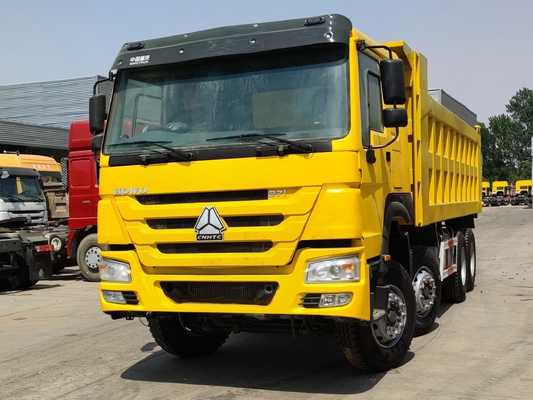شاحنات ديزل مستعملة شاحنة قلابة جديدة 8 * 4 محرك اليد اليمنى HOWO Brand Sino Truck 371-375-420hp