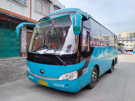 تستخدم حافلة اليد الثانية Yutong Bus Zk6808 33 Seater Bus مع محركات الديزل LHD