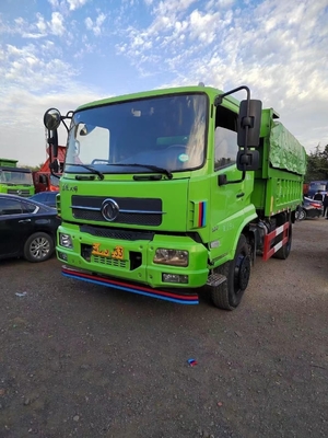 غادر شاحنة قلابة مستعملة Dongfeng Brand 4x2 Dumper شاحنات قلابة خفيفة