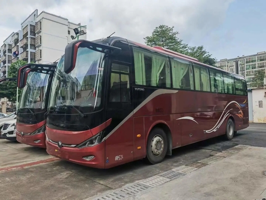 حافلة ترانزيت مستعملة 2021 سنة محرك Yuchai 310hp 52 مقعدًا قرص الفرامل وسادة هوائية تعليق 2 أبواب Young Tong ZK6117
