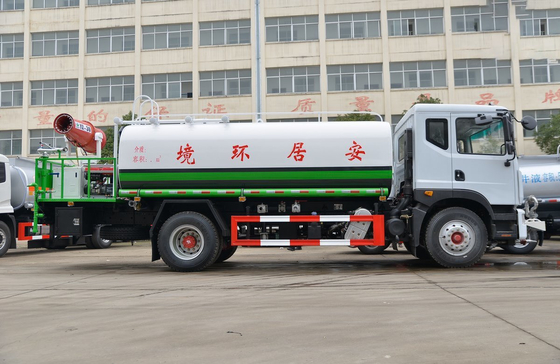 شاحنة رش الشارع (دونغفينغ) ناقلة مياه 4 × 2 مع مدفع الذخير محرك كومينز 230 حصان