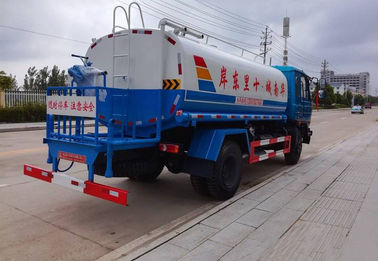 ناقلة النفط المستخدمة في دونغفنغ 7350 × 2470 × 2710mm 10000L سعة الخزان مع محرك الديزل الأحمر