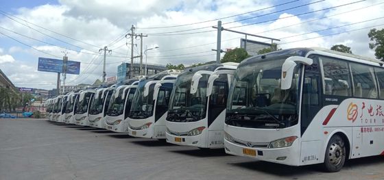 2015 سنة ديزل 168kw Kinglong XMQ6898 حافلة سياحية مستعملة 39/45 مقاعد فاخرة