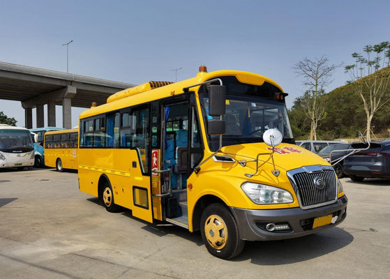41 مقعدًا 2014 سنة مستعملة حافلات Yutong ZK6729D محرك ديزل حافلة مدرسية مستعملة سائق LHD بدون حوادث