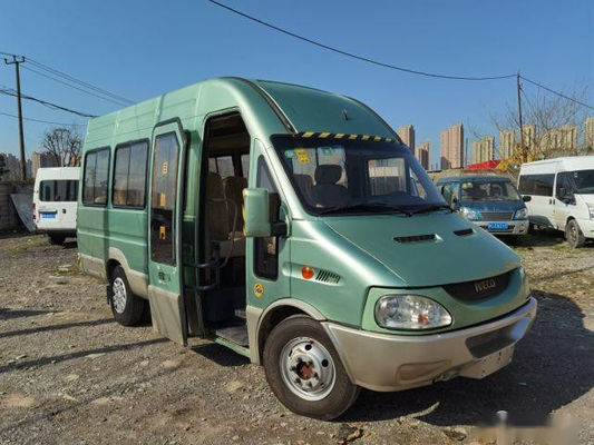 حافلة صغيرة مستعملة 17 مقعدًا ماركة IVECO 2.8T محرك ديزل بوابة كهربائية Euro III