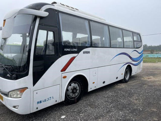 حافلة Kinglong مستعملة XMQ6859 37 مقعدًا من الصلب الهيكل أحادي الباب محرك خلفي يوشيا Euro III حافلة سياحية مستعملة