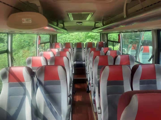 2014 سنة 29 مقعدًا تستخدم حافلات Yutong محرك أمامي 6729D موديل Yutong Bus