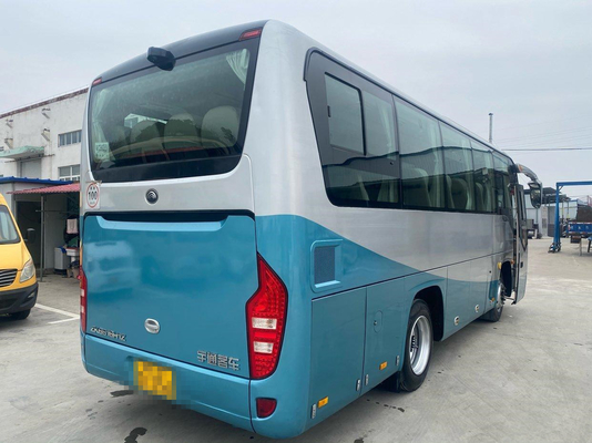 35 مقعدًا 2015 سنة مستعملة حافلة Zk6816 Yutong Used Coach Company Commuter Bus Rear Engine