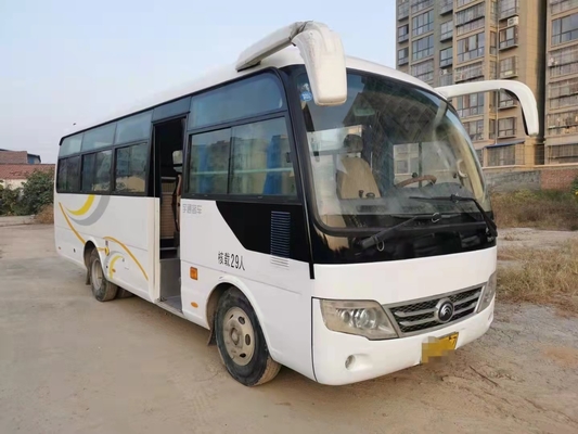 محرك اليد اليسرى يستخدم حافلات مدينة Yutong الفاخرة وقود الديزل 30 مقعدًا المحرك الأمامي