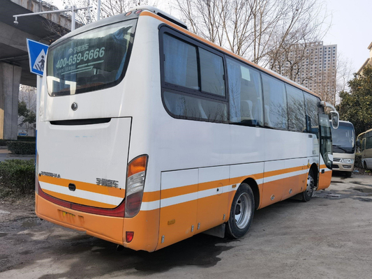 حافلات Yutong الفاخرة المستعملة تستخدم ديزلًا عامًا 24-35 مقعدًا حافلات مدينة LHD حافلات حافلات مستعملة في عام 2014