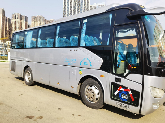 الحافلة Golden Dragon Bus XML6907 Passanger Bus Door 38 مقعدًا City Bus Yuchai Engine