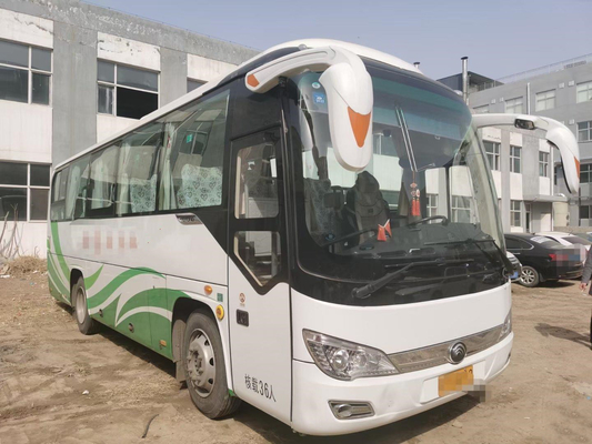 الباص الفاخر Zk6876 الحافلة المستعملة 36 مقعدًا Yutong حافلة النقل التوجيه الصحيح