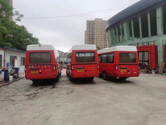 وصول جديد 2017 سنة 19 مقاعد Iveco حافلة مستعملة تستخدم Minibus 129Hp Diesel